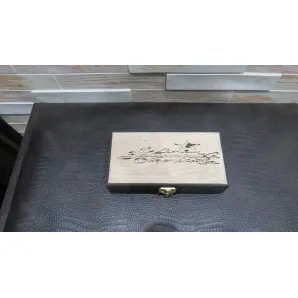 Набор «С Днем защитника Отечества»: шкатулка из массива и ручки с пожеланиями